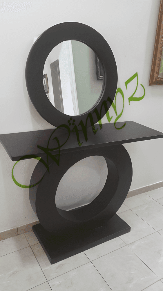Round black console mirror Round Shaped Console Mirror - Image 1