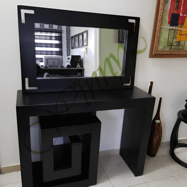 Elegant Console Mirror