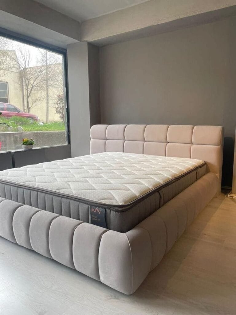 bedframe