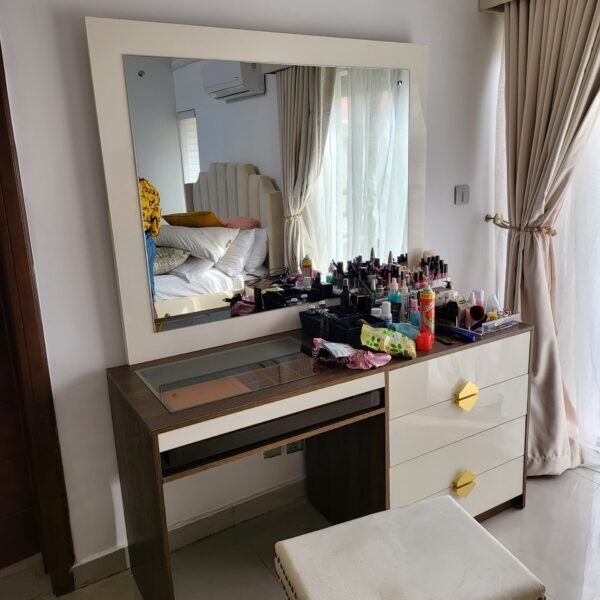 Dresser with Mirror and Puff